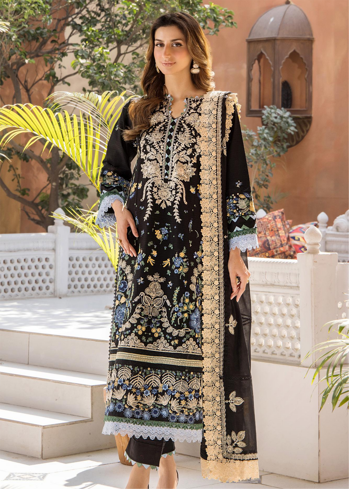 ESHAISHA | Stitched Luxury Lawn Suit | EA-LL-5538