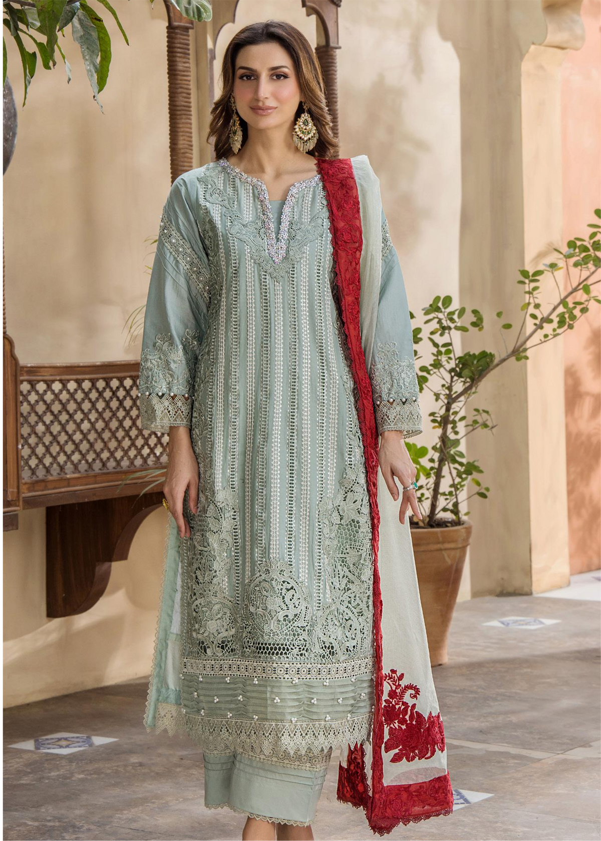 ESHAISHA | Stitched Luxury Lawn Suit | EA-LL-5537